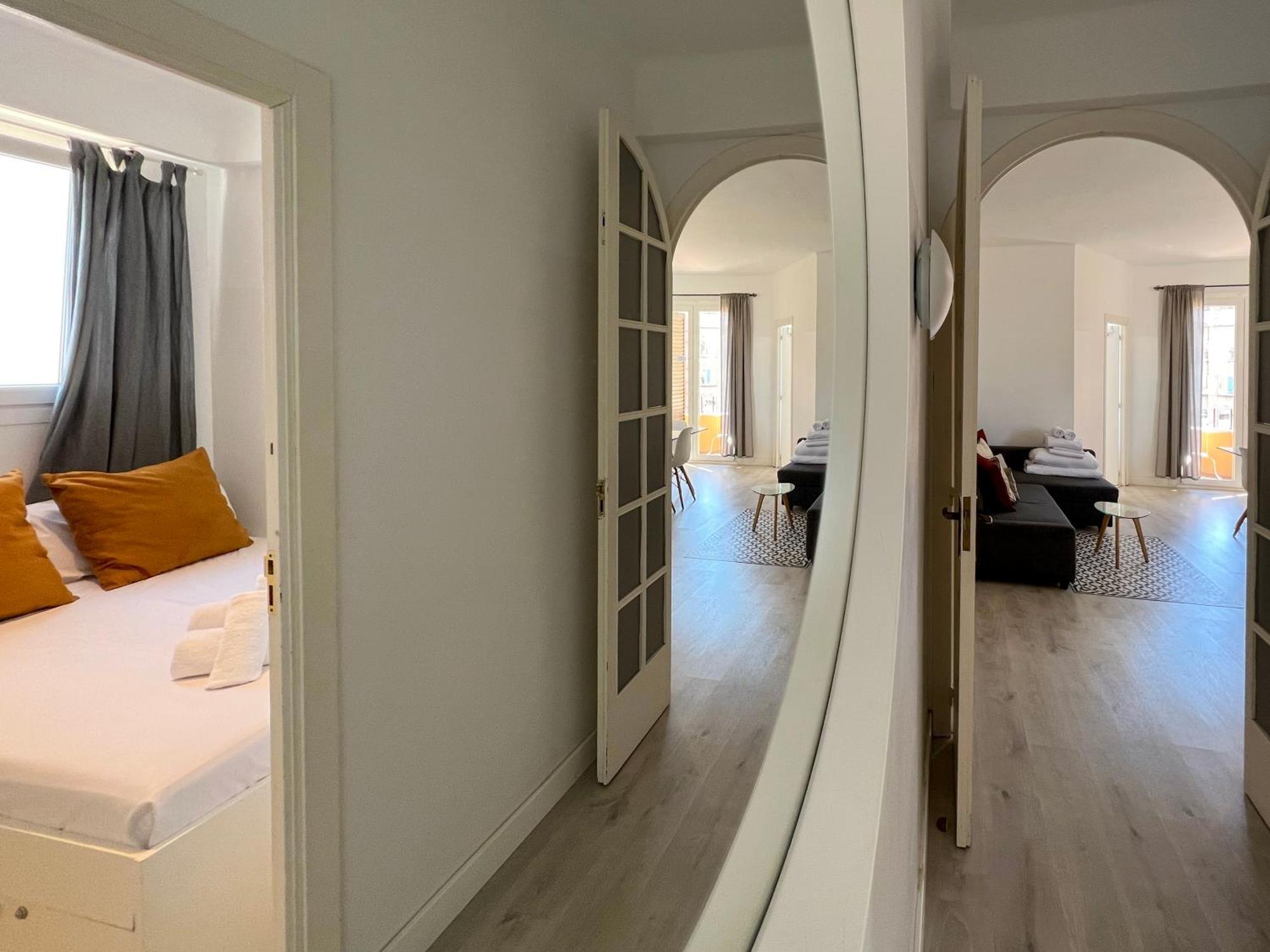 Stay U-Nique Apartments Seneca Barcelona Eksteriør bilde
